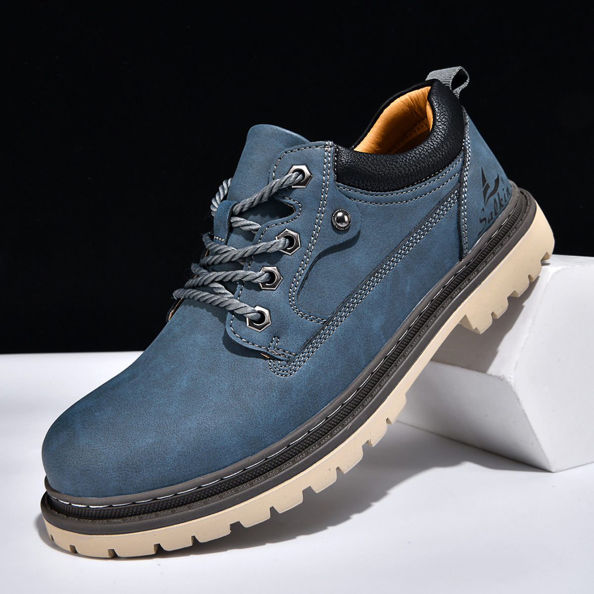 British-style Work Boots For Trendy Men