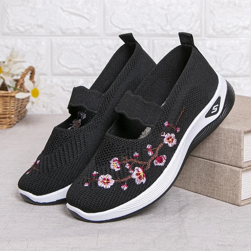 Women's Shoes 2025 Summer Casual Sneakers Breathable Embroidered Chunky Sole Affordable
