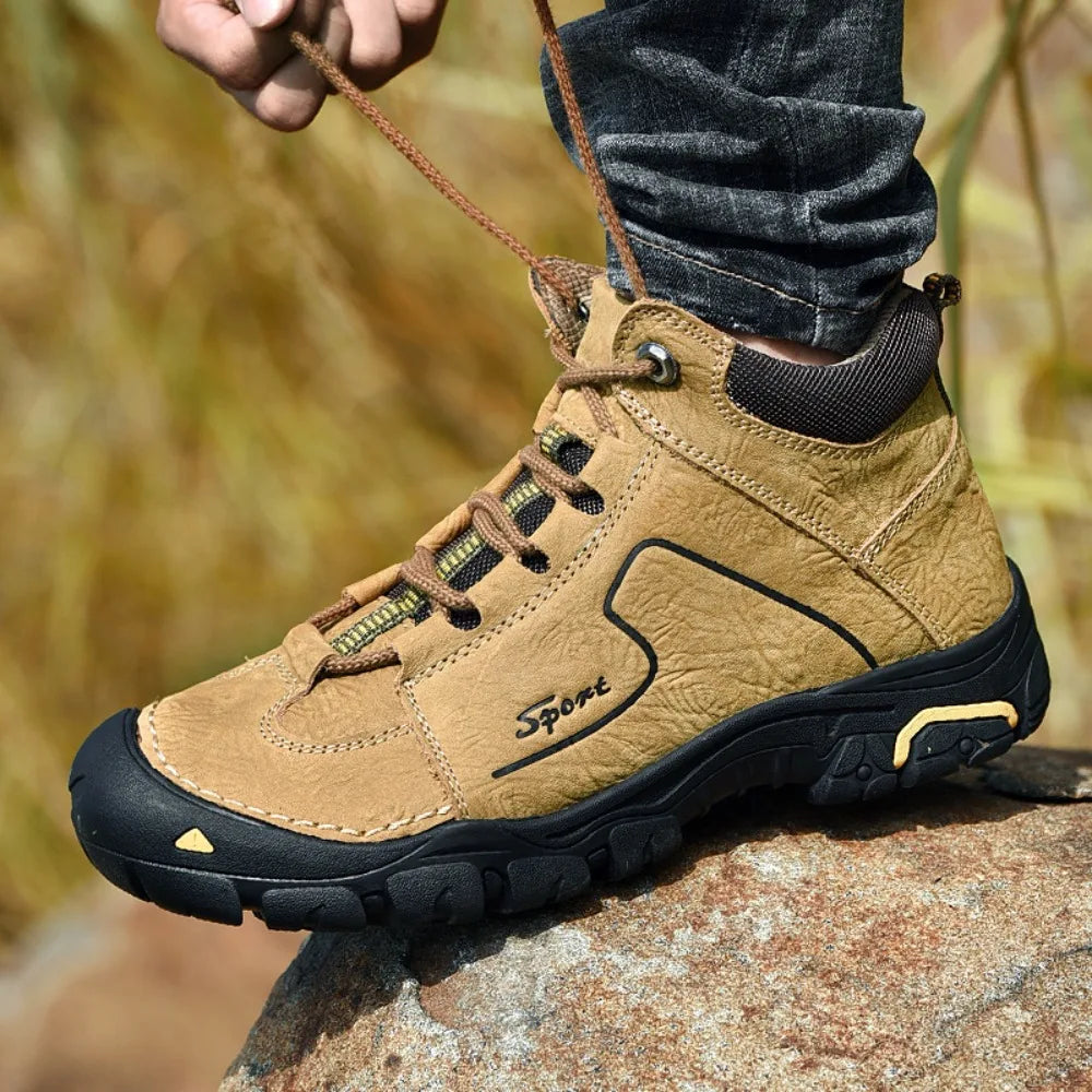 2026Men's Mid-Cut Outdoor Hiking Shoes Comfortable Wear-Resistant Rubber Outsole round Toe Work Boots Youth Spring Autumn Winter