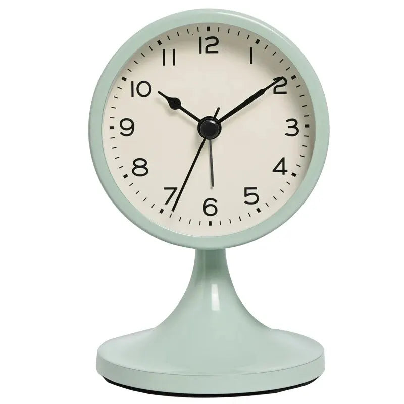 Nordic Metal Round Alarm Clock, Vintage Creative Silent Table Clock, Student Bedside Nightlight Clock, Room Decor, Home Decor