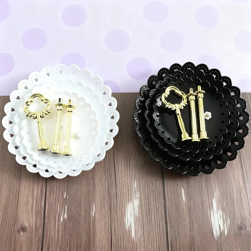 Three Layers of Dessert Plates Plastic Cake Tray Petal-shaped Afternoon Saucer Suitable for Birthday Parties and Weddings