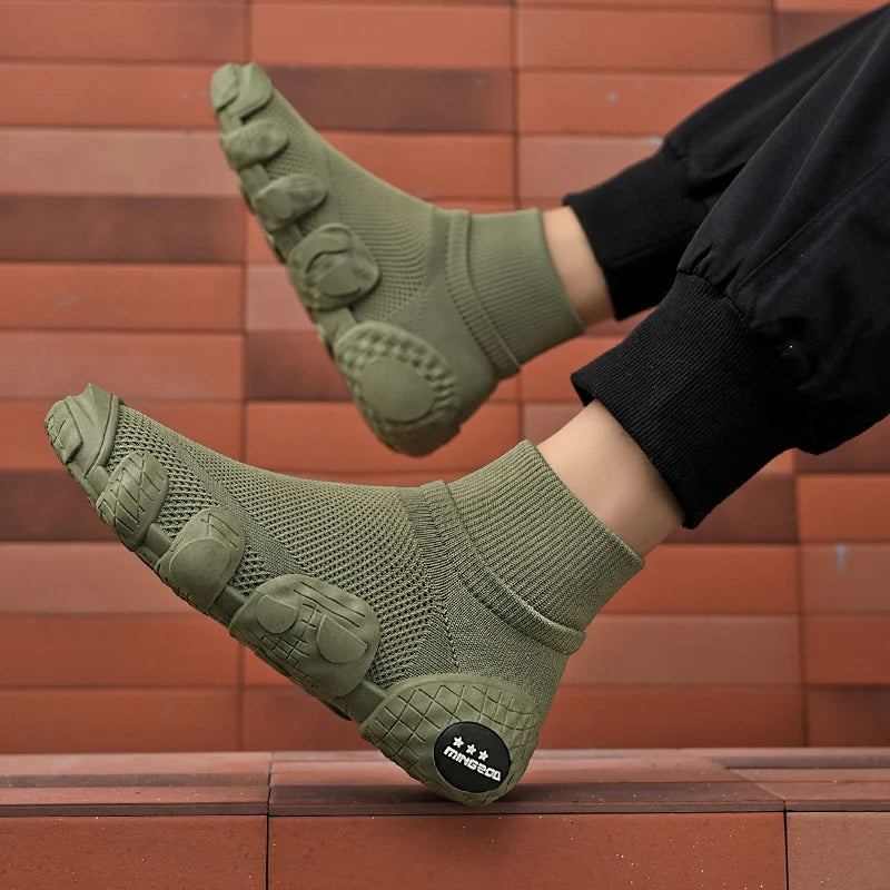 Outdoor Men Short Boots Designer Soft Casual Sneakers Breathbale Mens Socks Shoes Slip-On Flat Lightweight Walking Sport Shoes