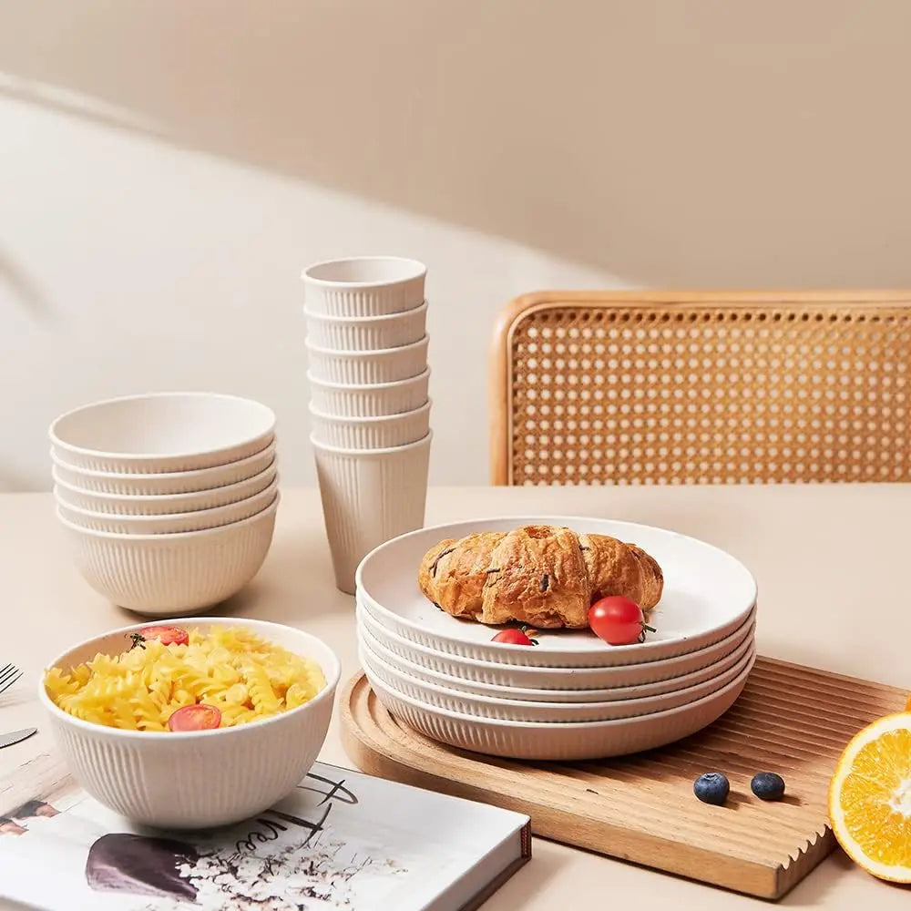18pc Reusable Tableware Set Bowls Plates Cups Set Drop Resistant Cups Plates and Bowls for Home Outdoor Camping Kitchen Supplies