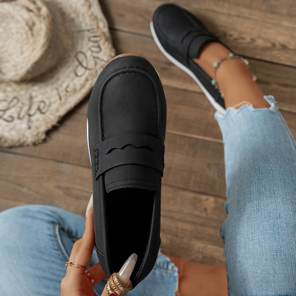 2026 New Shoes for Women Summer Black Casual Flats Ladies Fashion Leather Soft Sole Non-Slip Feminino Sports Shoes