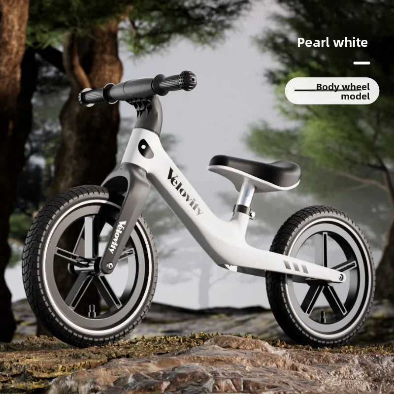 2025 New Children's Balance Bike Non Pedal Bicycle Scooter for Children Aged 2-3-6 Baby Scooter