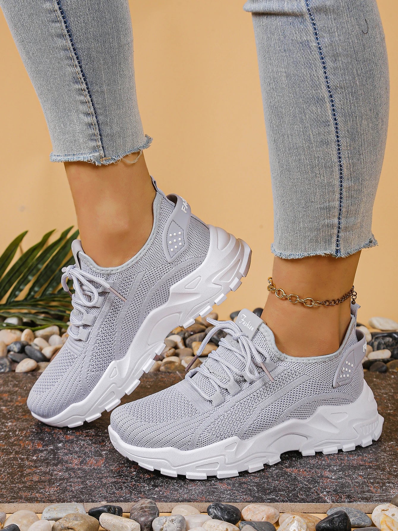 Women's Shoes Women's Sports Shoes Breathable Single-Mesh Dad Shoes Casual and Versatile Sports Shoe