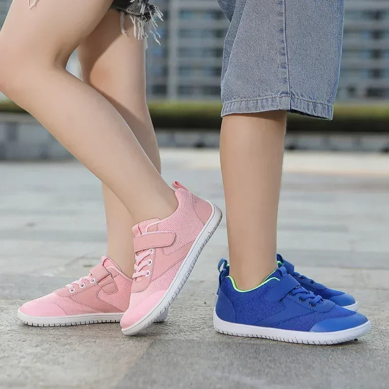 Kids Wide Barefoot Shoes Boys Girls Minimalist Sneakers Lightweight Non Slip Natural Children Walking Shoes Skate Flat