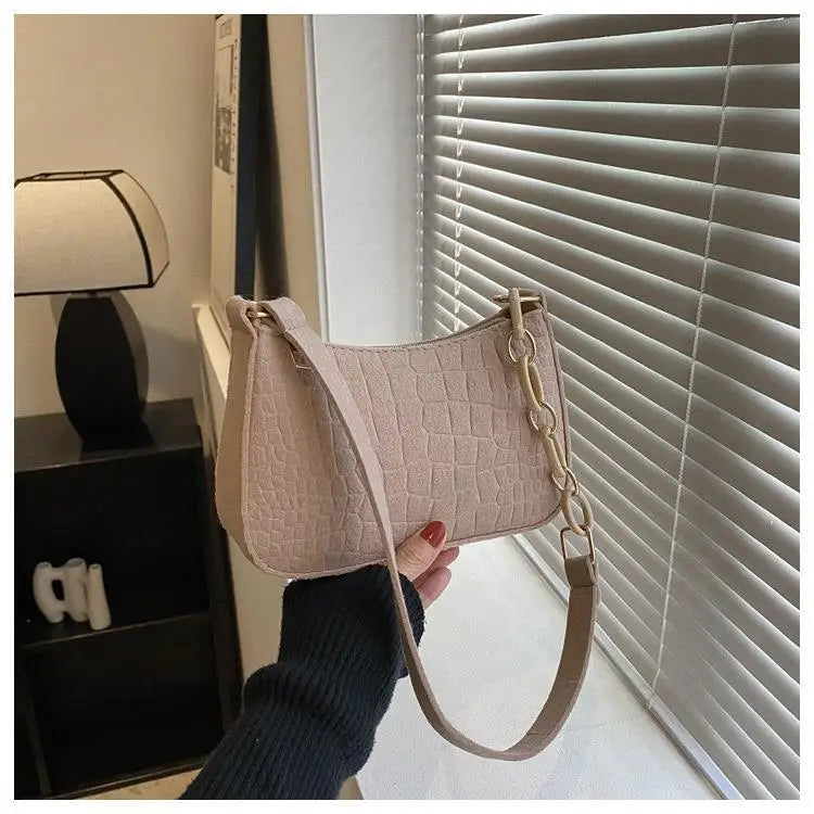 New Popular Retro Gentle Temperament Small Square Bag Autumn Shoulder Handheld Fashion Casual Yankee Underarm Shoulder Bag
