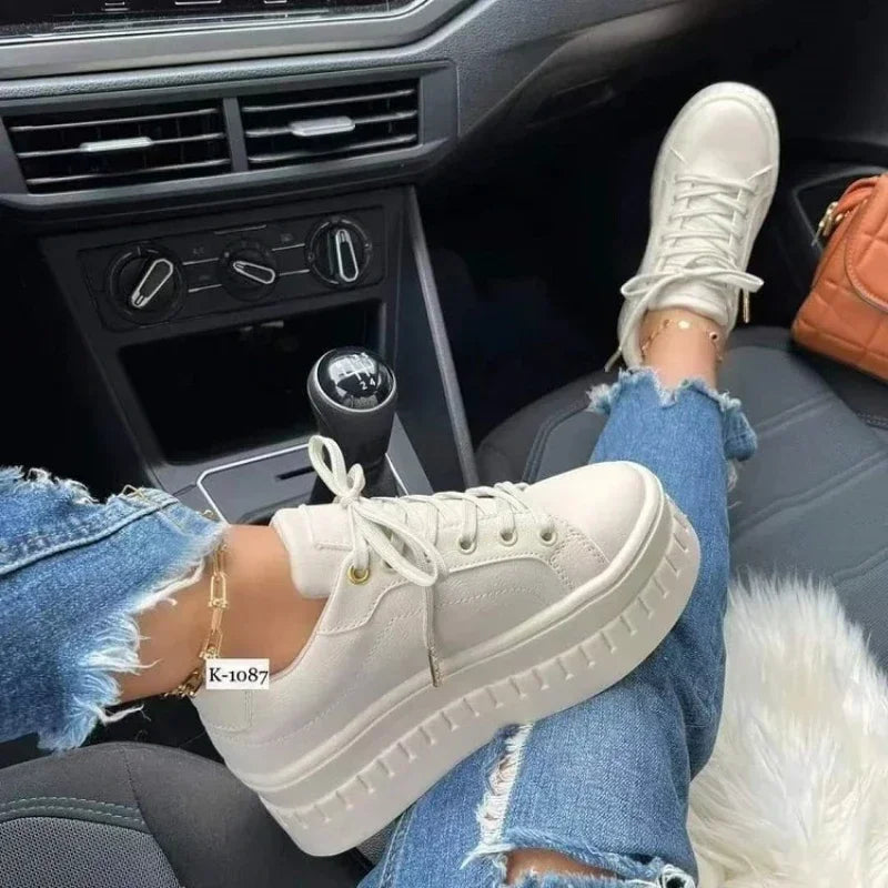 Women's Lightweight Platform Vulcanized Sneakers