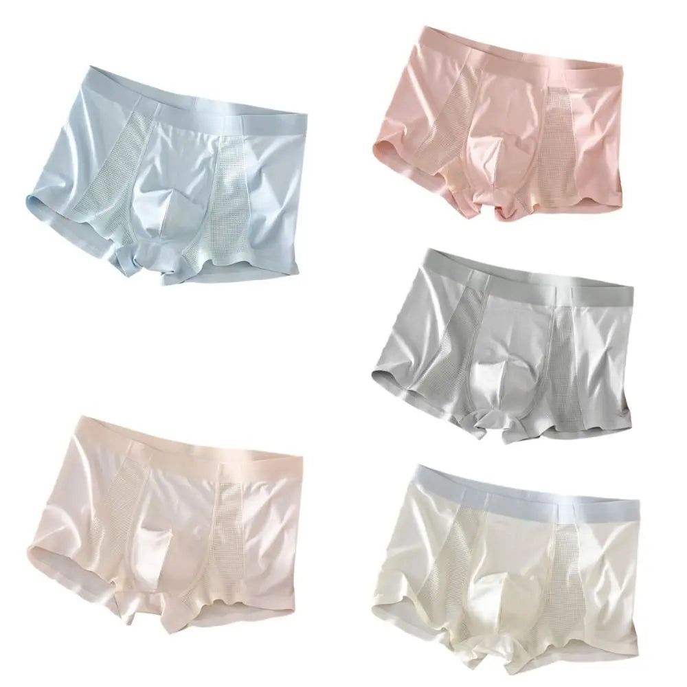 Comfortable Flat Pants Men's Boxer Briefs Thin Seamless Underwear for Men Breathable Mesh Ice Silk Underpants Men