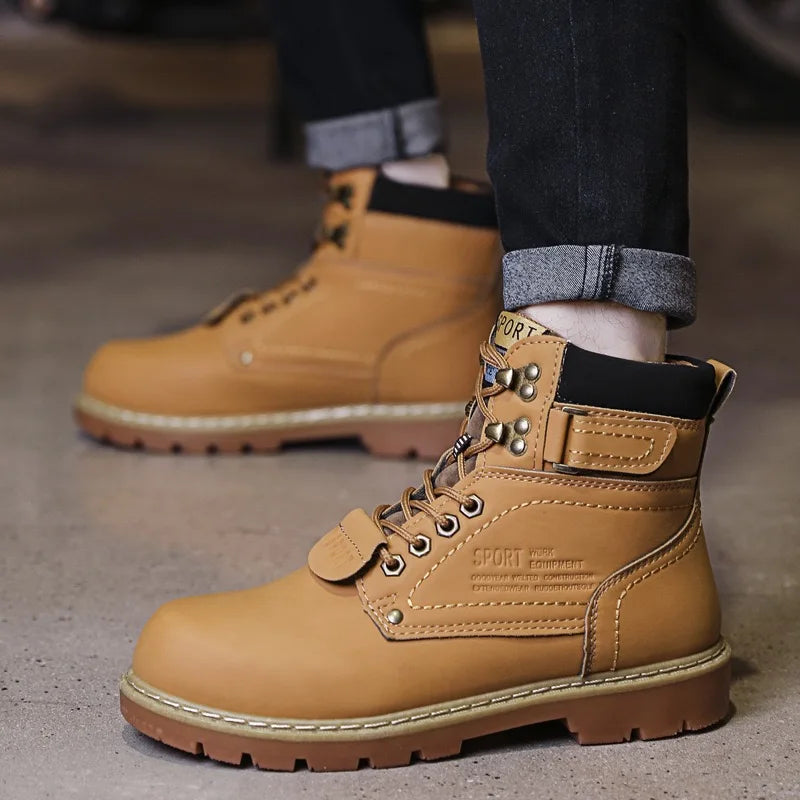 High Quality Boots for Men Classical Outdoor Casual Comfortable Walking Shoes High-top Non-slip Snow Boots Men Botas Para Hombre