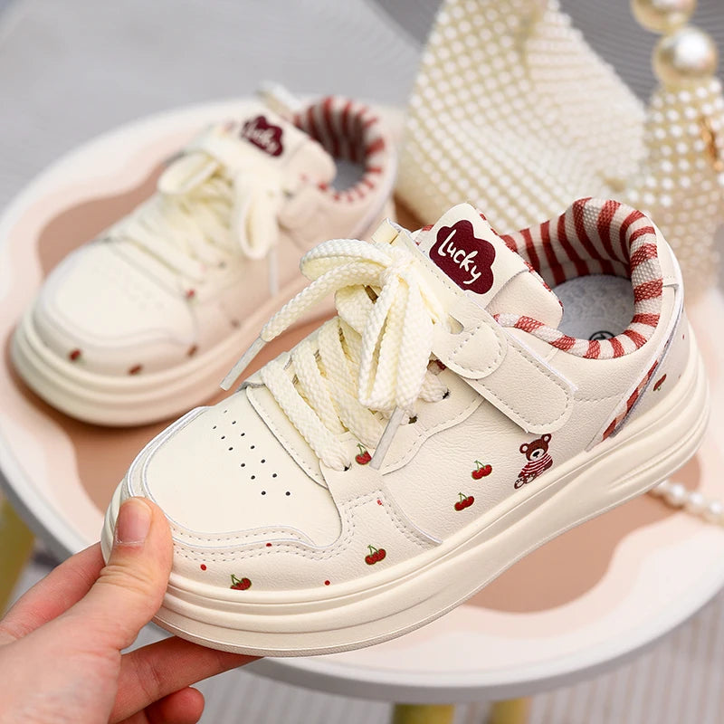 Girls' shoes 2026 Spring and Autumn new children's shoes, children's board shoes, versatile white shoes, anti slip single shoes,