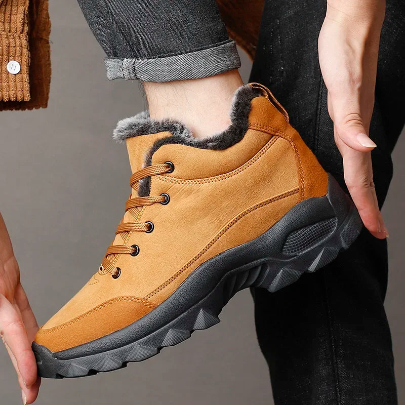 Men Sneakers Man Hiking Shoes Outdoor Mountain Boots Climbing Shoes Zapatos De Hombre Winter Boots Tennis Black Sneakes