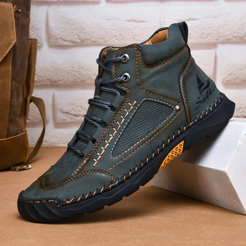 Hot Sale 2025 Handmade Men Boots Design Sneakers Ankle Boots Fall Breathable Man Outdoor Casual Leather Men Plus-size Shoes