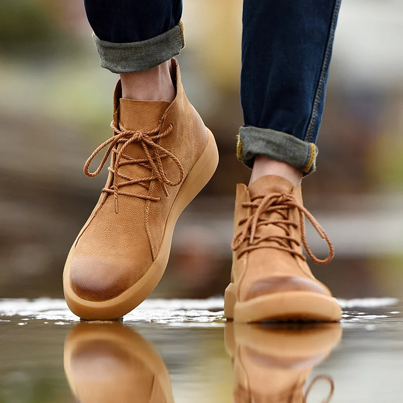 Designer boots for men new high-top non-slip lightweight casual working men's shoes Walking high quality men's boots