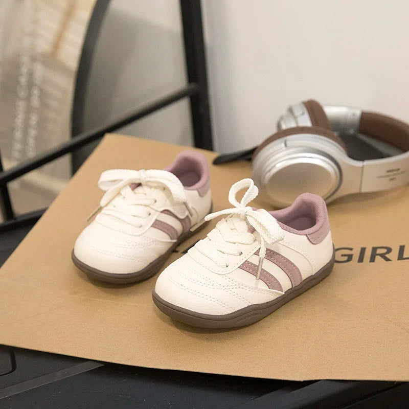 Kids Sports Shoes Toes Capped Anti-kicked Boys Girls Casual Shoes Striped Trendy 2025 New Fashion Children Running Shoe Non-slip