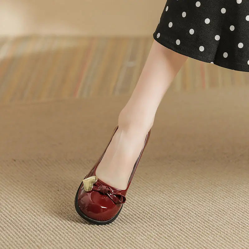 Shoes for Woman 2025 Women's Summer Footwear Round Toe Cute with Medium Heels Loafers Kawaii Trend on Sale Lastest Beau Today