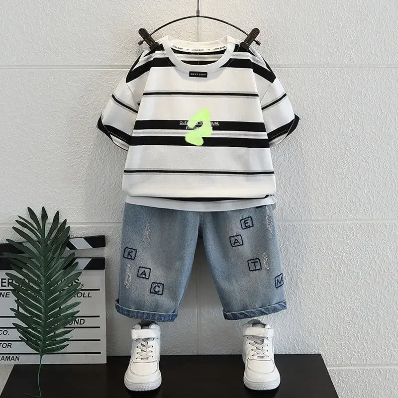 Kids Clothing 2pcs Sets Boys Grey Hole Short Sleeved T-shirt+ Denim Shorts Summer Suit 2025 New  Handsome Baby Clothes