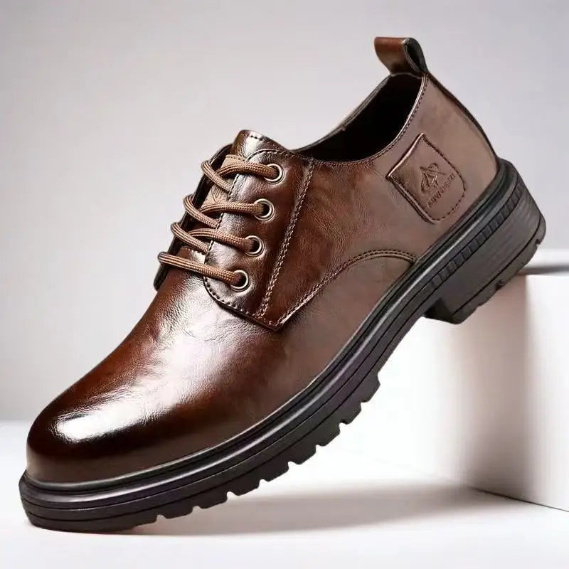 Mens Low Cut Casual Shoes Genuine Leather British Retro Style Business Casual Soft Sole Big Head Work Boots for Spring Autumn
