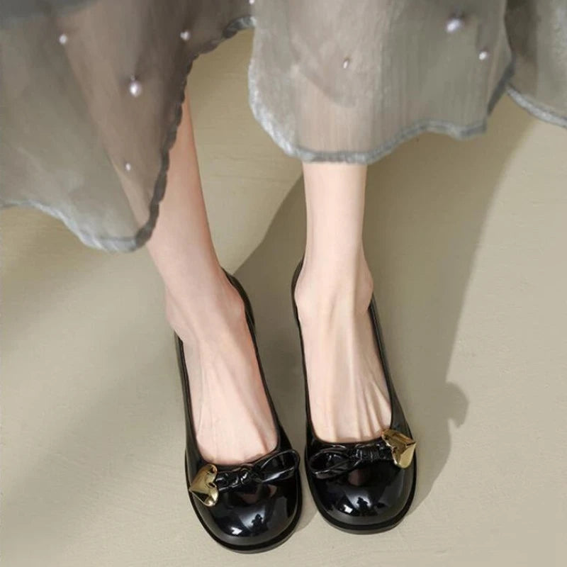 Shoes for Woman 2025 Women's Summer Footwear Round Toe Cute with Medium Heels Loafers Kawaii Trend on Sale Lastest Beau Today