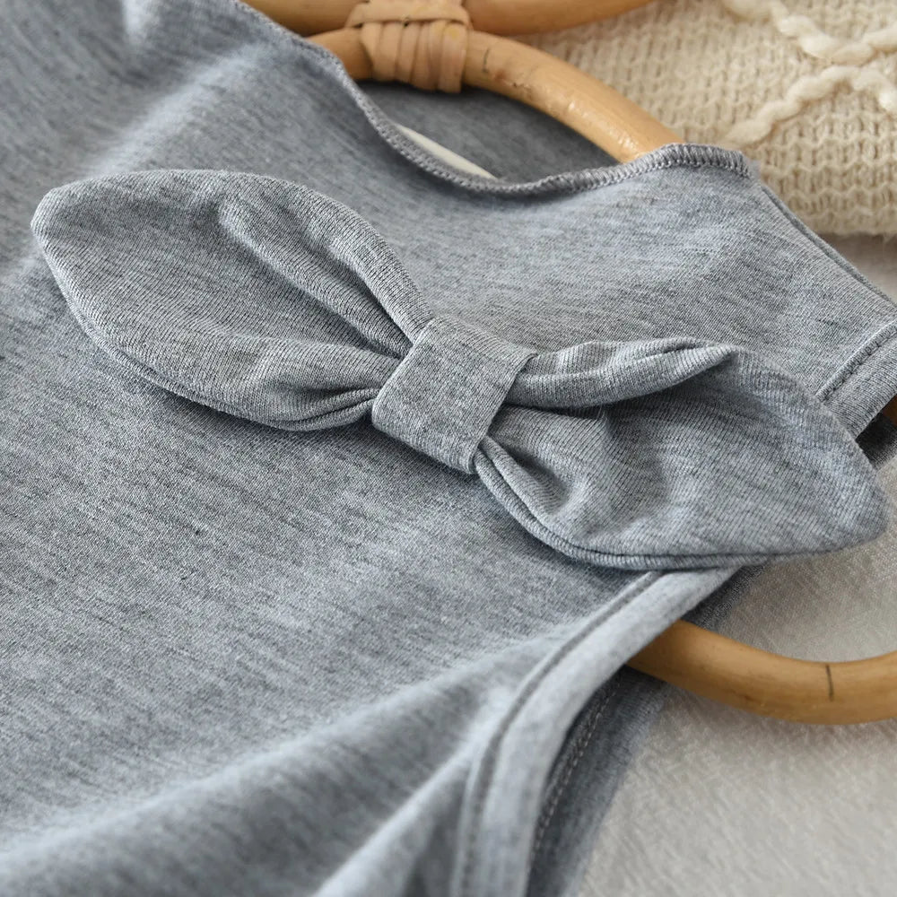 2026 Kids Clothing Girls' Summer Clothing Gray Bow Hollow Sleeveless Top + Checkered Shorts Daily Casual Children's Set