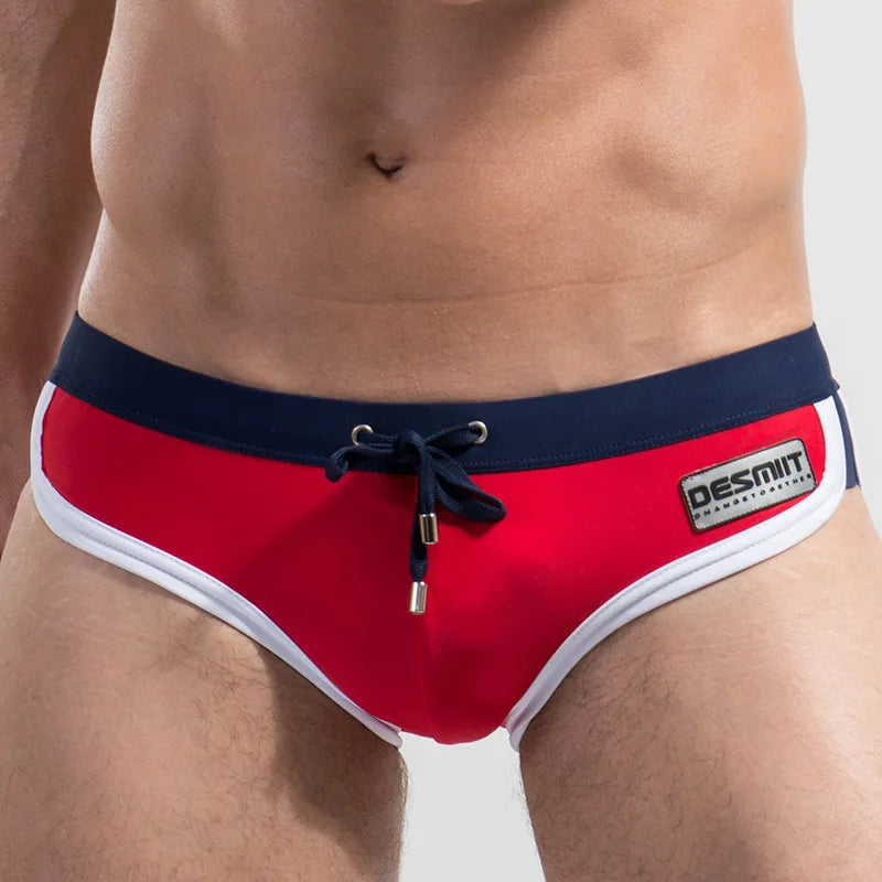 Mens Swim Briefs Trendy Tight Breathable Splicing Swimming Trunks Bathing Suit Maillot De Bain Homme Sports Board Beach Shorts