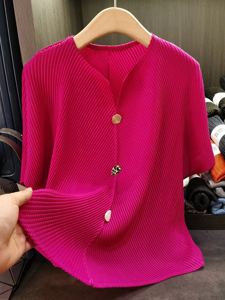 Miyake Button Decorative Dragon Scale Pleated Blouse Wild Loose Thin Short-sleeved T-shirt Female Summer New Large Size Clothes
