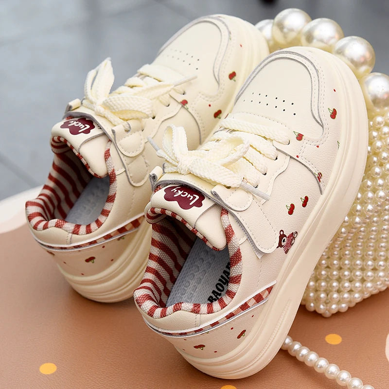 Girls' shoes 2026 Spring and Autumn new children's shoes, children's board shoes, versatile white shoes, anti slip single shoes,