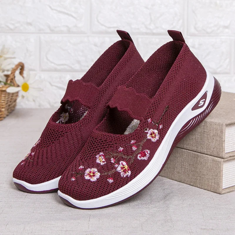 Women's Shoes 2025 Summer Casual Sneakers Breathable Embroidered Chunky Sole Affordable