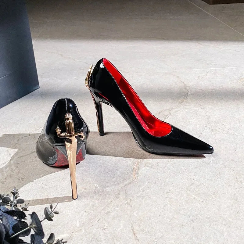 Womens Shoes Luxury Designer Shoes for Woman Exquisite Metal Decoration Pointed Tip High Heels Elegant French Casual Shoe Zapato