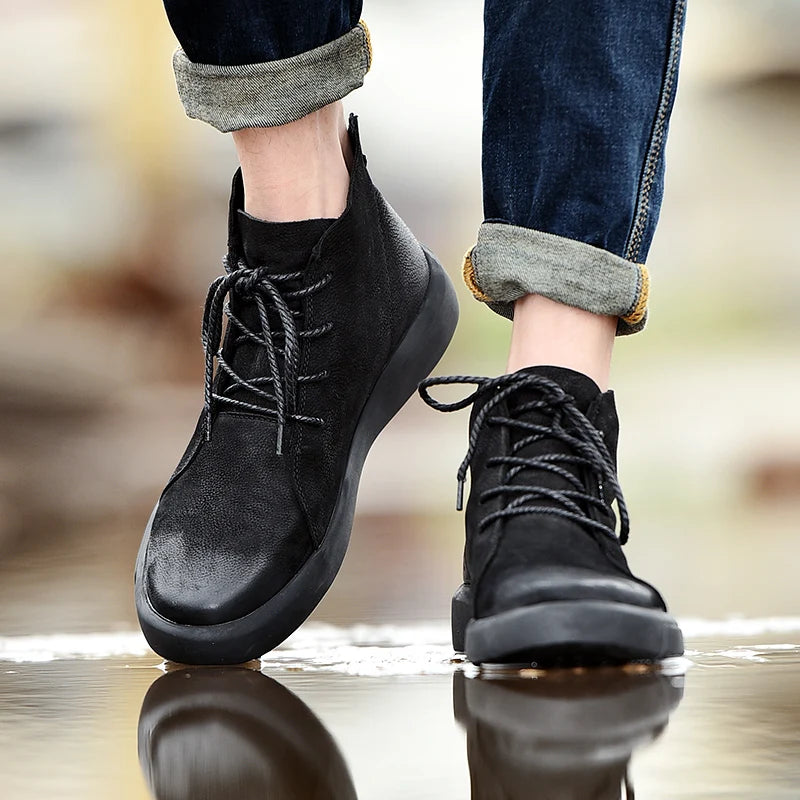 Designer boots for men new high-top non-slip lightweight casual working men's shoes Walking high quality men's boots