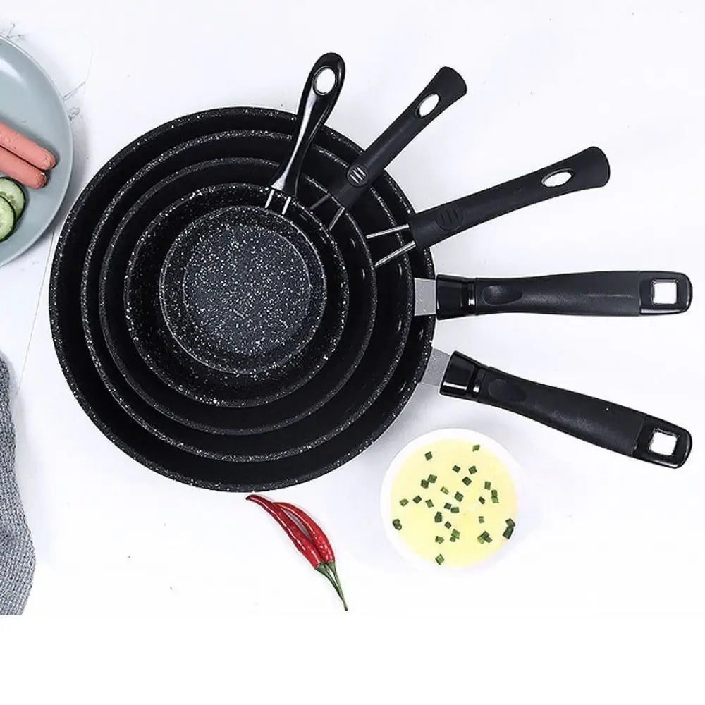 Round Egg Frying Pan 12/18/26/30cm Heat Resistant Non Stick Cooking Pots with Handle Non Toxic Induction Cooker Pans