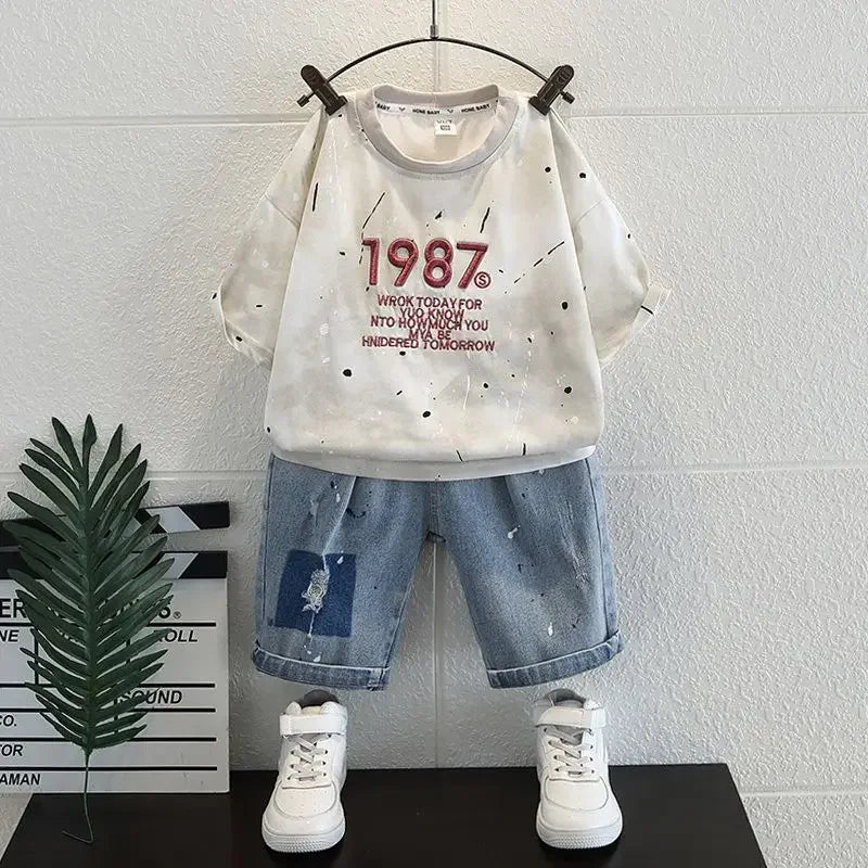Kids Clothing 2pcs Sets Boys Grey Hole Short Sleeved T-shirt+ Denim Shorts Summer Suit 2025 New  Handsome Baby Clothes