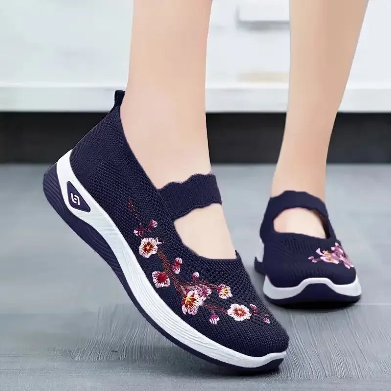Women's Breathable Embroidered Chunky Sole Sneakers