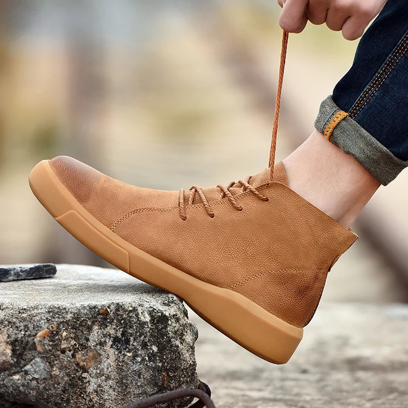 Designer boots for men new high-top non-slip lightweight casual working men's shoes Walking high quality men's boots