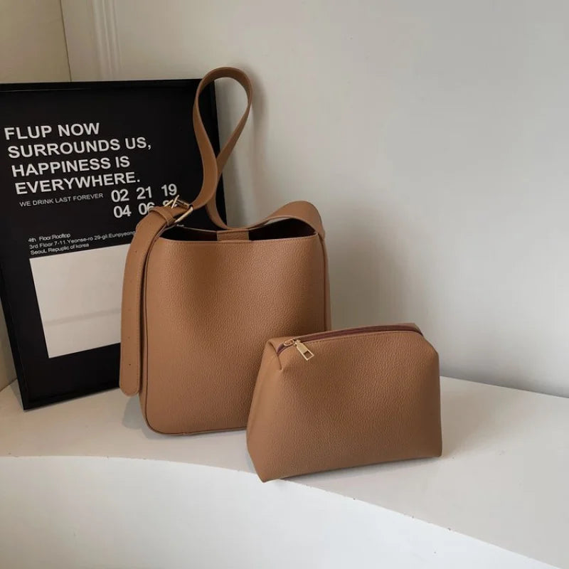 Women's Hand Bags Crafted From Lightweight Leather Boasting Paris Style And Famous Vintage Tidy Look
