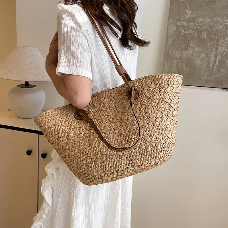 Rattan Large Capacity Casual Tote Bag Designer Wicker Woven Women Handbags Summer Beach Straw Bag Lady Travel Big Basket Purses
