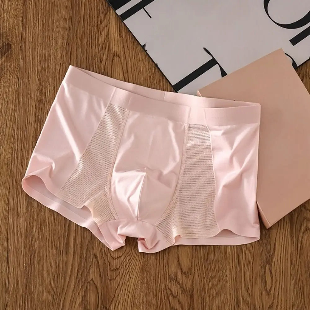Comfortable Flat Pants Men's Boxer Briefs Thin Seamless Underwear for Men Breathable Mesh Ice Silk Underpants Men