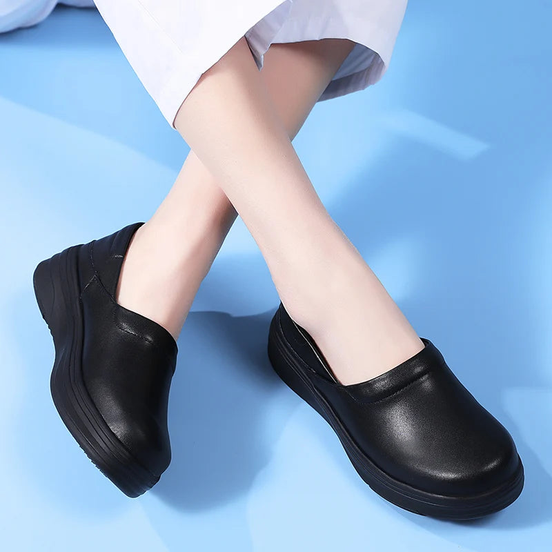 Women Nurse White Shoes Waterproof Comfortable Walking Shoes Breathable Female Footwear Platform Lightweight Slip-On loafers