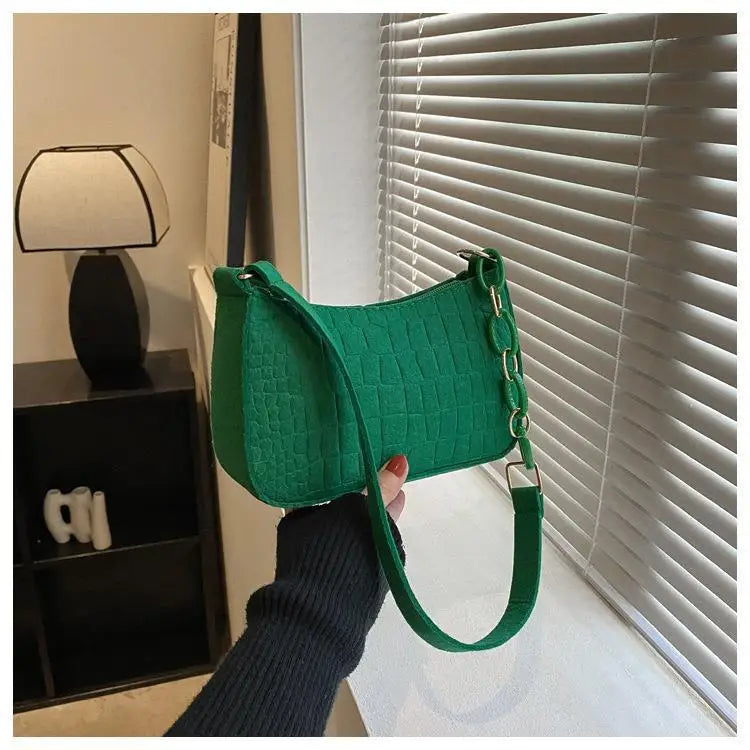 New Popular Retro Gentle Temperament Small Square Bag Autumn Shoulder Handheld Fashion Casual Yankee Underarm Shoulder Bag
