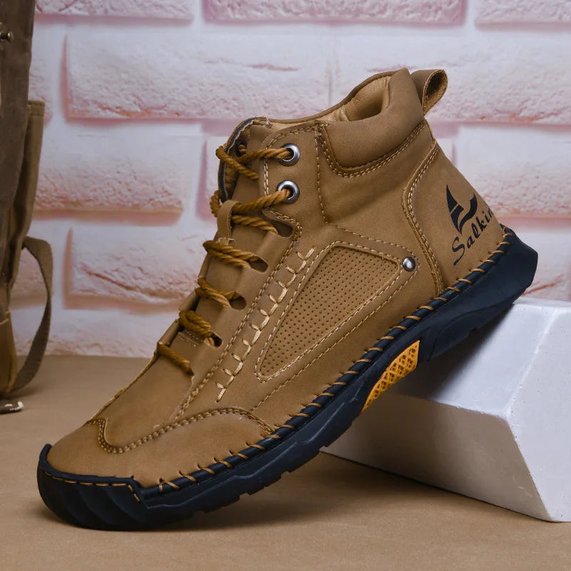 Hot Sale 2025 Handmade Men Boots Design Sneakers Ankle Boots Fall Breathable Man Outdoor Casual Leather Men Plus-size Shoes