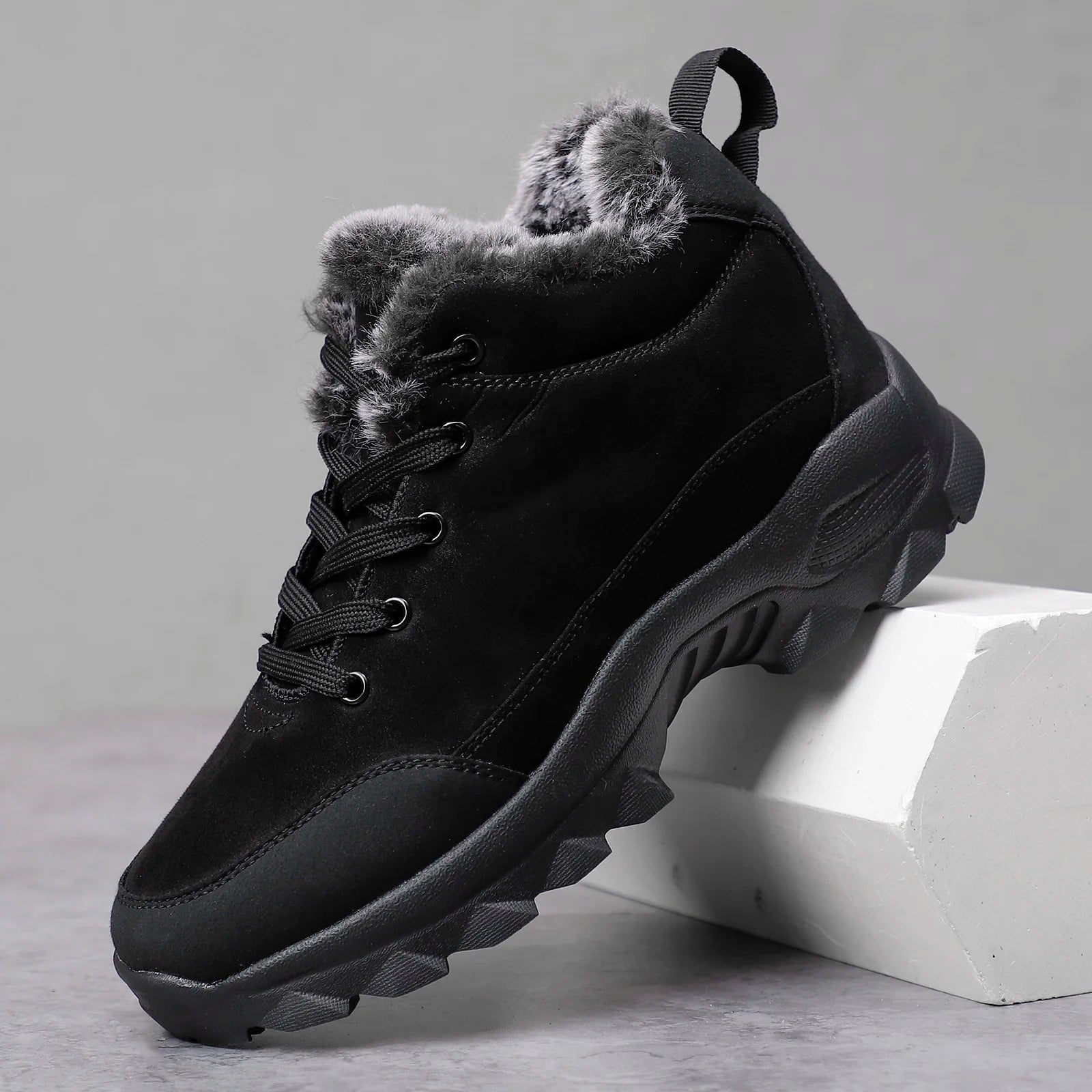 Men Snow Boots Winter Outdoor Walking Shoes Light Sneakers for Men Winter Shoes Botines Tenis Mens Hiking Ankle Boots Footwear