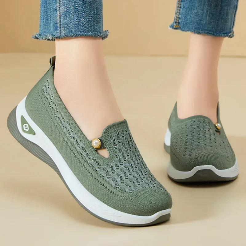 Women's Lightweight Breathable Casual Slip-On Shoes