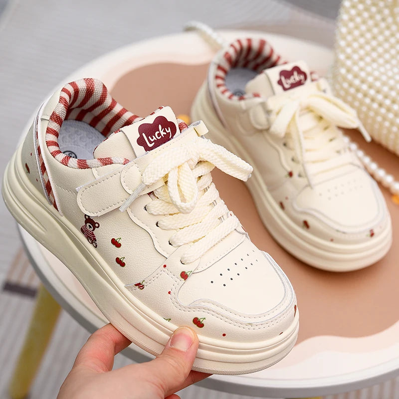 Girls' shoes 2026 Spring and Autumn new children's shoes, children's board shoes, versatile white shoes, anti slip single shoes,