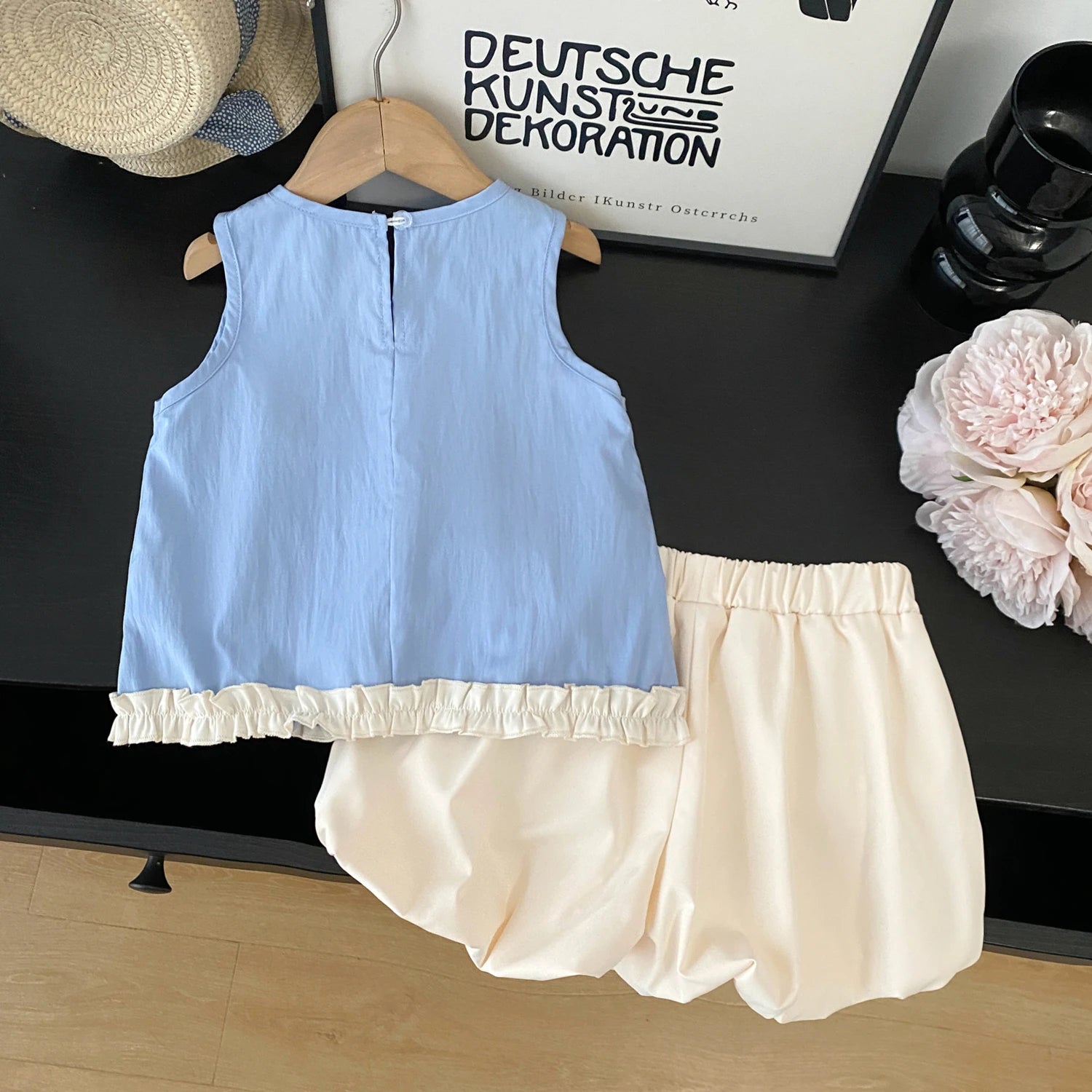 Kids Clothing Sets New Summer 3D Flower Sleeveless Tank Top + Floral Bud Shorts Girl Clothing Suits