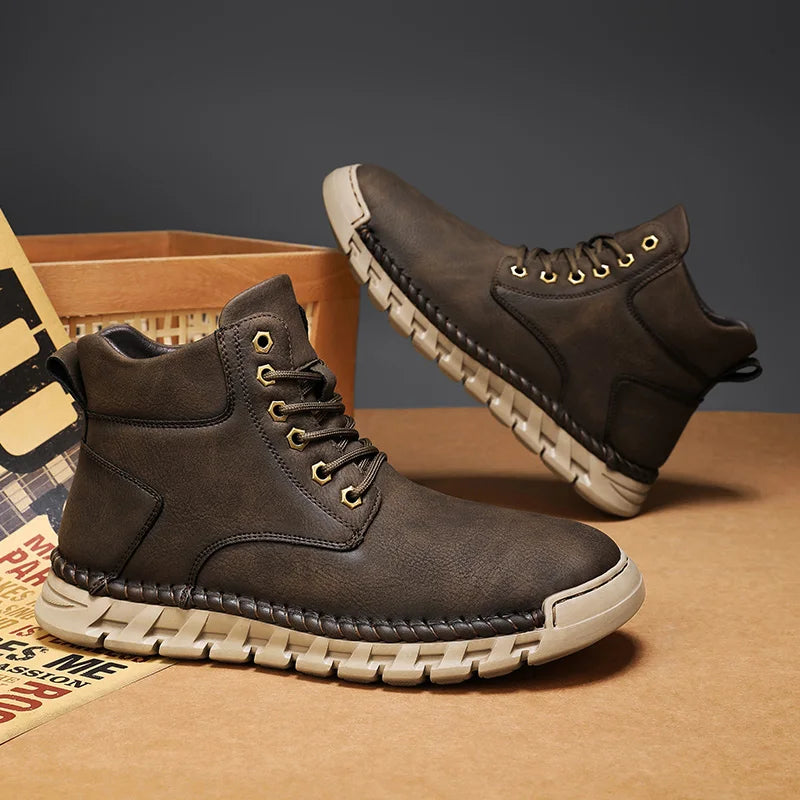New Men's Outdoor Casual Work Shoes, Slip-resistant and Durable Genuine Leather High-top Outdoor Boots, Men's Short Boots