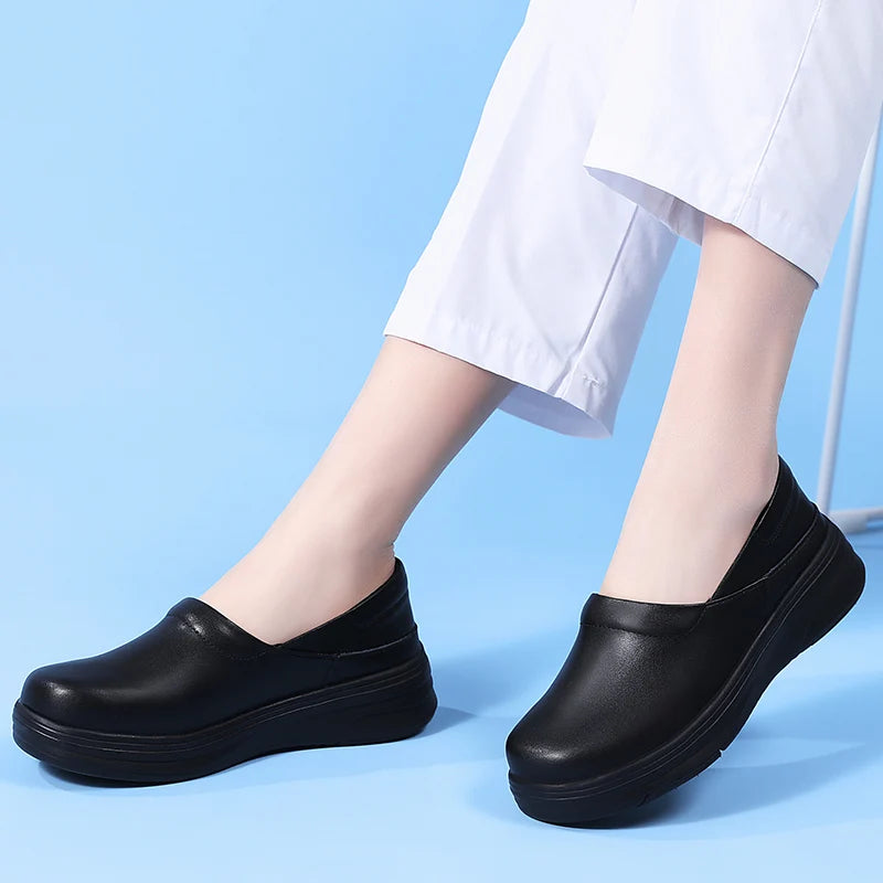 Women Nurse White Shoes Waterproof Comfortable Walking Shoes Breathable Female Footwear Platform Lightweight Slip-On loafers