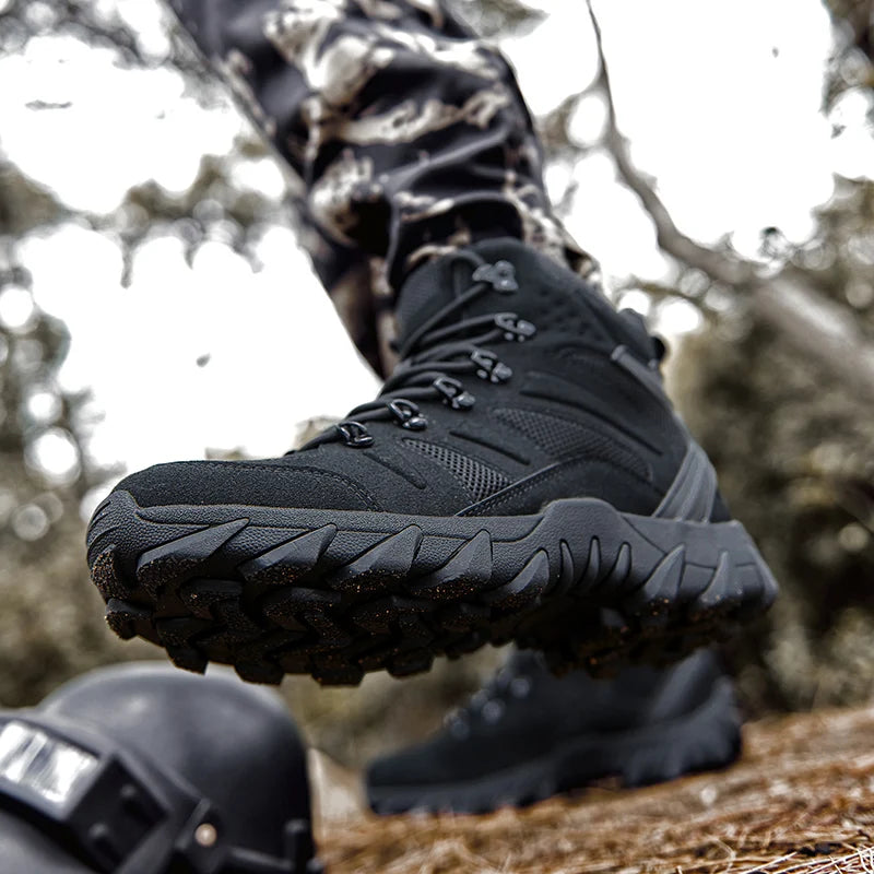 Men's Upgraded Tactics Combat Training Boots Anti-wear Rapid Response Hiking Shoes Outdoor Camping Fishing Hunting Sneakers