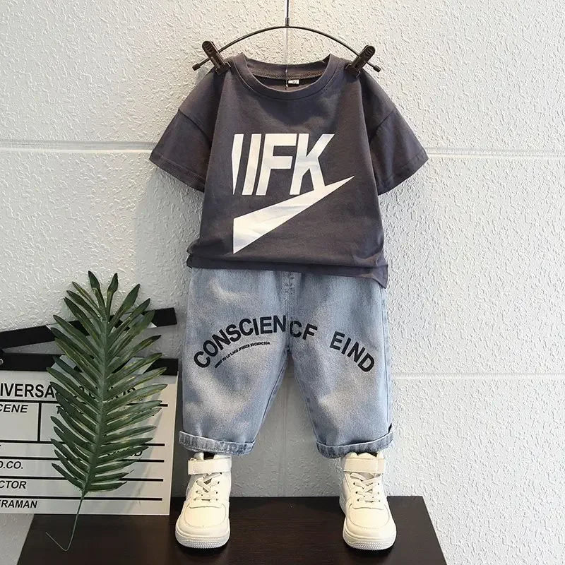 Kids Clothing 2pcs Sets Boys Grey Hole Short Sleeved T-shirt+ Denim Shorts Summer Suit 2025 New  Handsome Baby Clothes