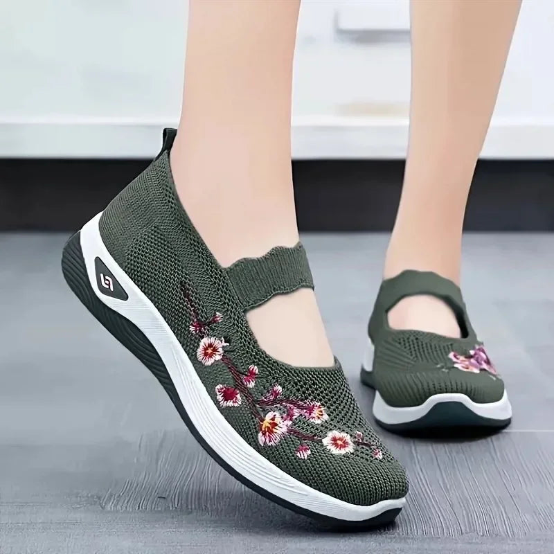 Women's Shoes 2025 Summer Casual Sneakers Breathable Embroidered Chunky Sole Affordable